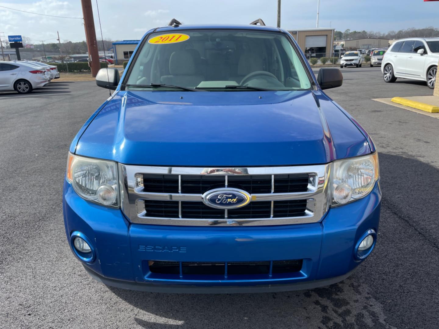 2011 Blue Ford Escape (1FMCU0D76BK) with an 4-Cyl, 2.5 Liter engine, Automatic, 6-Spd w/Overdrive transmission, located at 8008 Warden Rd, Sherwood, AR, 72120, (501) 801-6100, 34.830078, -92.186684 - Photo#2